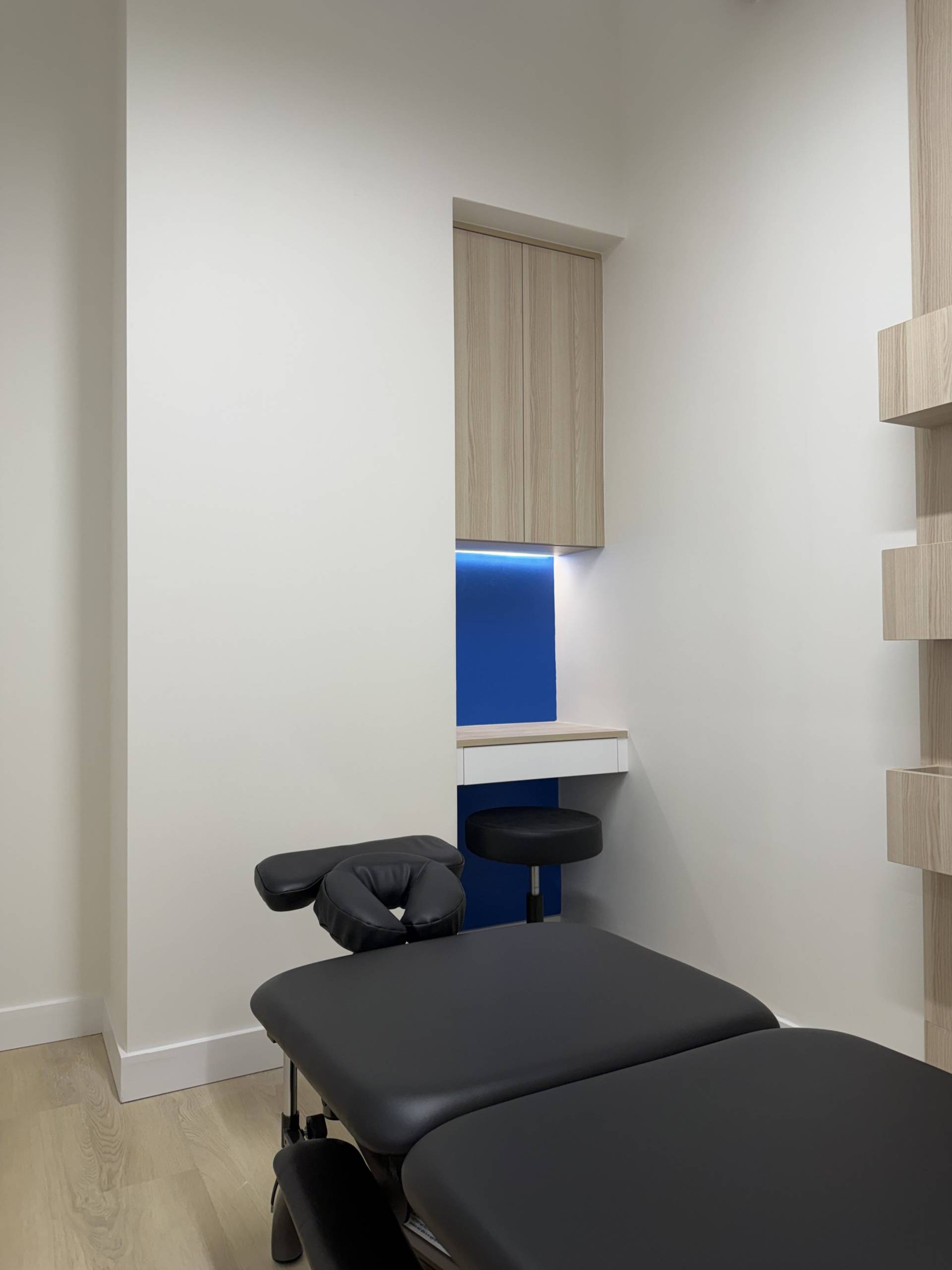 renovo health treatment rooms for patients to get back pain relief
